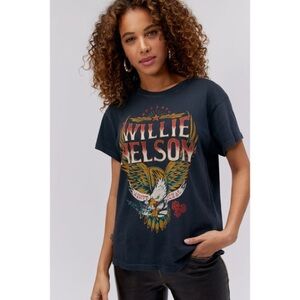 NWT Daydreamer Willie Nelson Abbott Texas Tour Tee